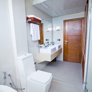 Deluxe Zimmer mit Kingsize-Bett